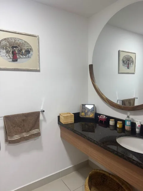 Vendo Departamento de Tres Dorm. con Balcon en El Sector del Batan — imagen 3