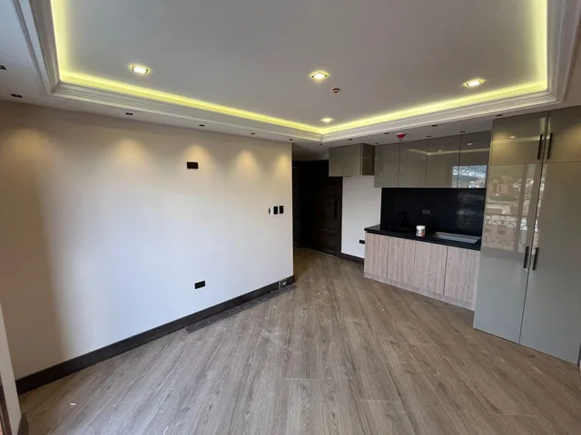 Departamento Modernas en Venta – Av Remigio Crespo, Azuay — imagen 4