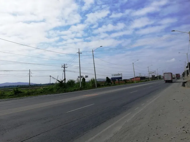 Venta Terreno 5000 m² Pie de Via a Daule Guayaquil, Guayas — imagen 3