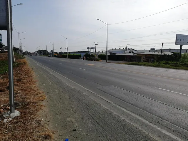 Venta Terreno 5000 m² Pie de Via a Daule Guayaquil, Guayas — imagen 2