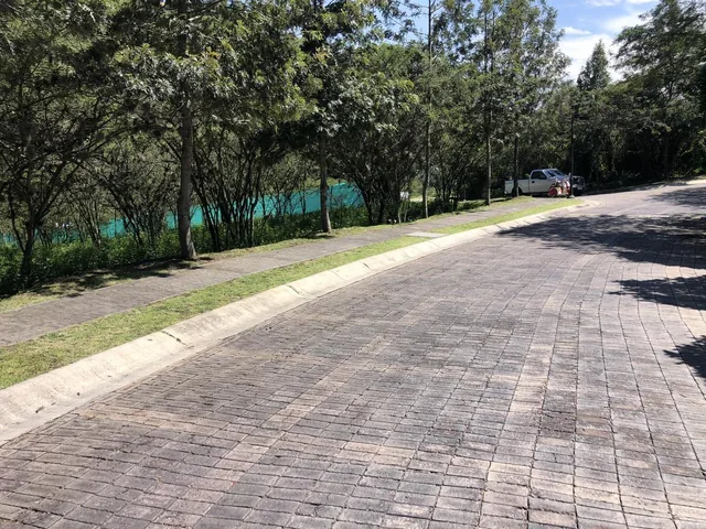 Terreno de Venta Ubicado Dentro de San Antonio de La Viña — imagen 2