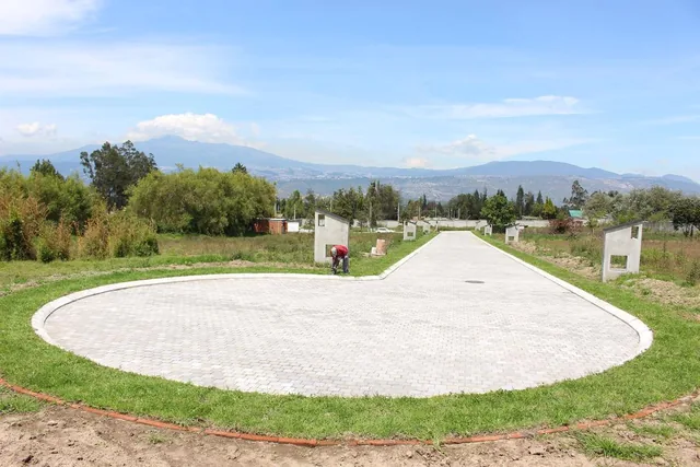 Lindo Terreno de 665,60 m², Precio de Oportunidad Usd 105por m² — imagen 2