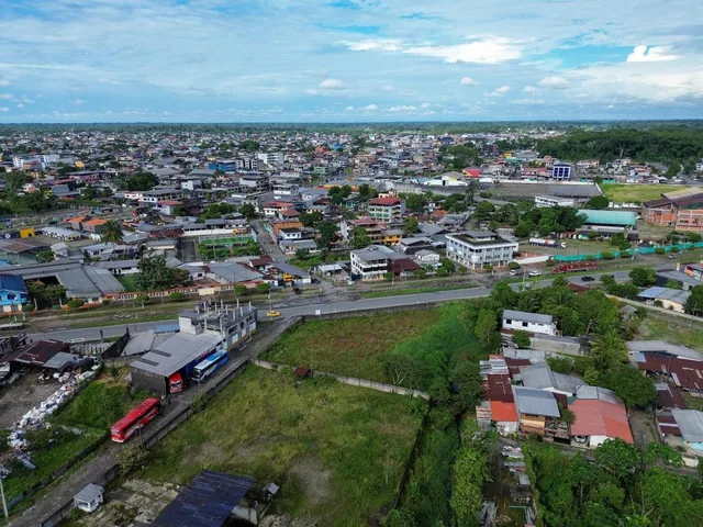 Terreno Urbano de 2.201 m² en Av Gonzalo López Marañón — imagen 3