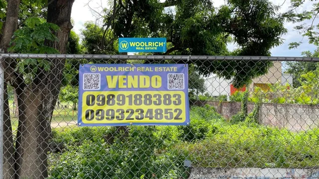 Vendo Terreno en El Centro de Daule, Cabecera Cantonal, Av Piedrahita, 900 m², Guayas — imagen 2