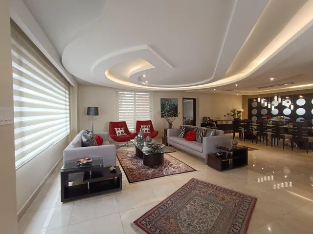 Vendo Hermoso Duplex Totalmente Remodelado Acabados de Lujo Precio de Oportunidad 4 Dorm. — imagen 3
