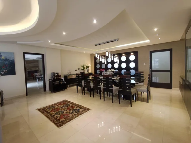Vendo Hermoso Duplex Totalmente Remodelado Acabados de Lujo Precio de Oportunidad 4 Dorm. — imagen 2