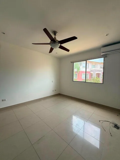 Departamento Exclusivo en Venta y Alquiler - 2.5 Km Samborondon, Guayas — imagen 5