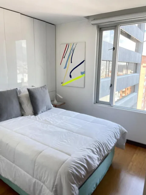 Hermoso Departamento Amoblado Sobre del González Suarez — imagen 3