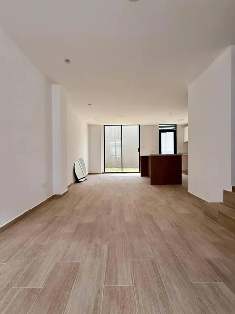 Casa de 3 Habitaciones - en Venta - Tumbaco - 107 m² — imagen 5