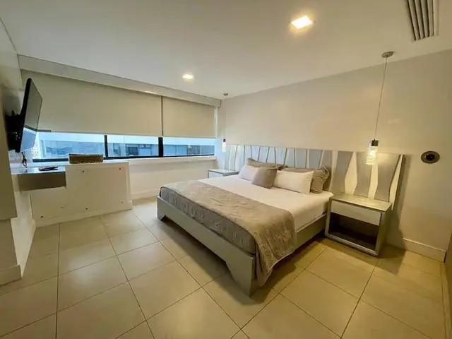 Venta Departamento Exclusivo - Puerto Santa Ana, Ed. Bellini - 2 Dorm. (W. P), Guayas — imagen 4
