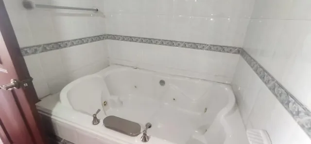Departamento Venta Antiguo Quito Tenis Amplio — imagen 5