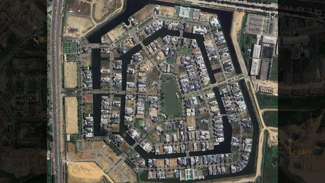 Casa de 595 m² con 4 Dorm. en Venta en Samborondón, Guayas — imagen 3
