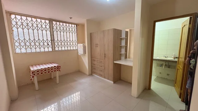Venta Casa en La Cdla Guayaquil (Cerca de Torres del Norte), Guayas — imagen 4