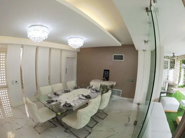 Casa en Venta de 5 Dorm. Primeros Km en Samborondon, Guayas — imagen 5