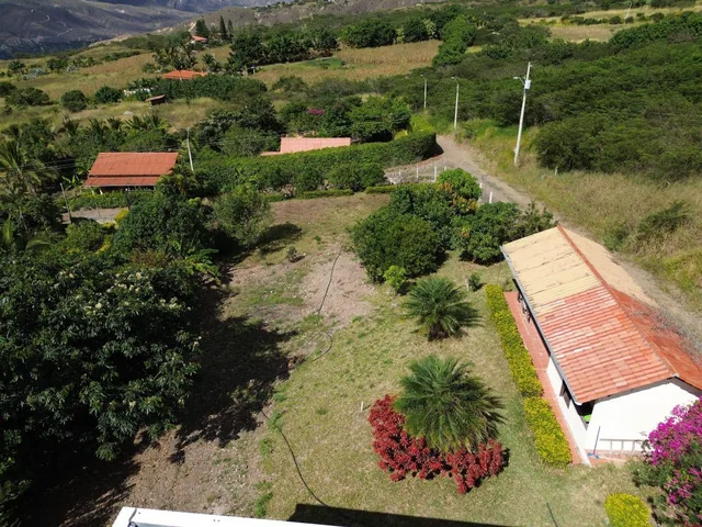 Casa Vacacional en Yunguilla Sector Los Faiques, Azuay — imagen 2
