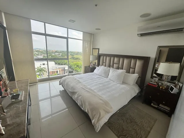 Lindo Departamento en Condominio con Área Social Al Rio, Guayas — imagen 3