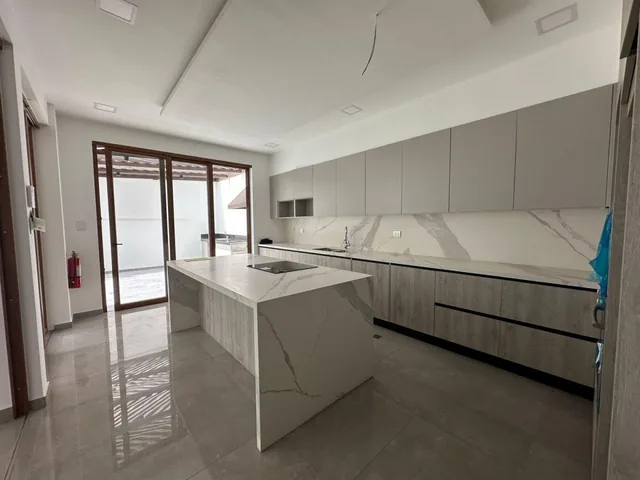 Venta Amplias y Hermosas Casas 3 Dorm., Piscina Propia, Conjunto Privado, Cumbayá — imagen 5
