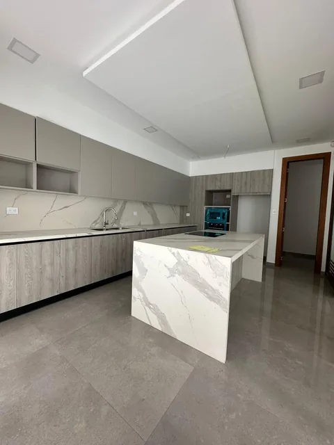 Venta Amplias y Hermosas Casas 3 Dorm., Piscina Propia, Conjunto Privado, Cumbayá — imagen 4