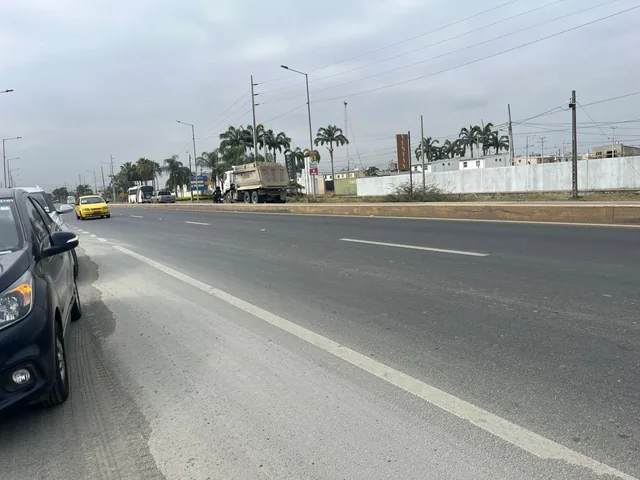 Vendo Terreno Comercial Km. 15,5 Via a Salitre, Guayas — imagen 3