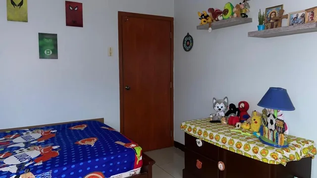 Casa en Venta, Urbanización Castilla – Vía a Samborondón, Guayas — imagen 2
