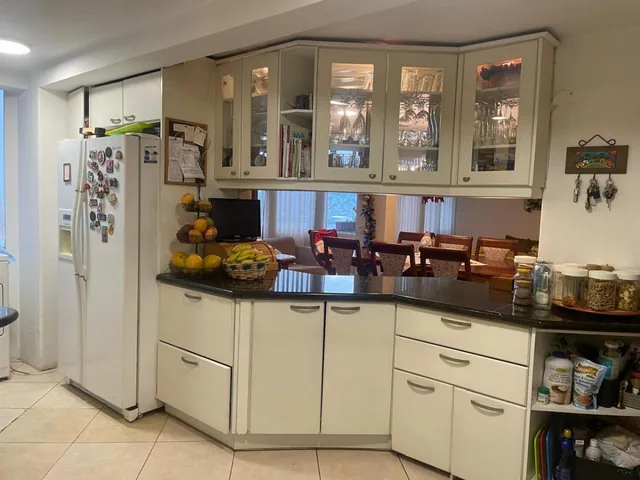 Vendo Hermoso Departamento Sector La Kennedy — imagen 3
