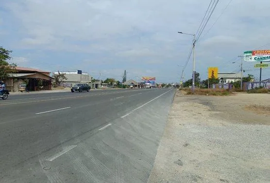 Se Vende Terreno Esquinero - Entrada de Sta. Elena - W. Sánchez — imagen 2