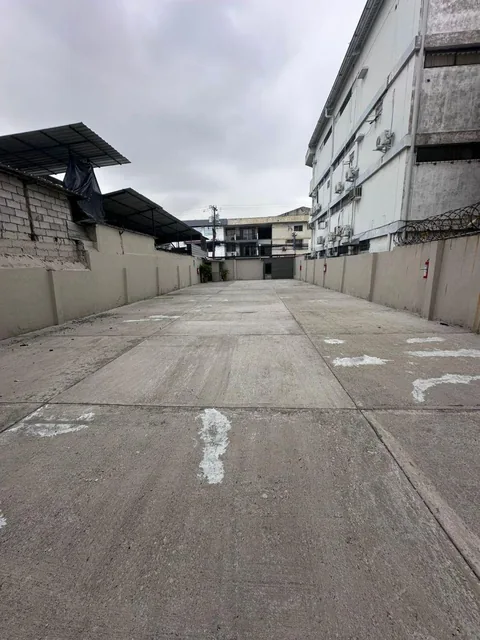 Terreno de 320 m² en Venta y Alquiler en Kennedy, Guayas — imagen 5