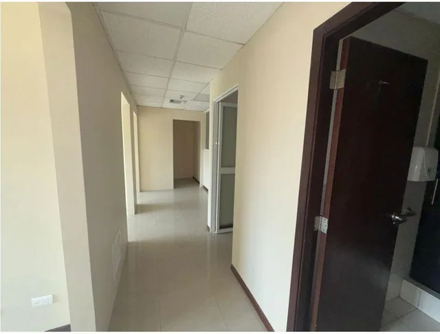 C.01 Venta de Oficina en Parque Empresarial Colon Al Norte Guayaquil, Guayas — imagen 3