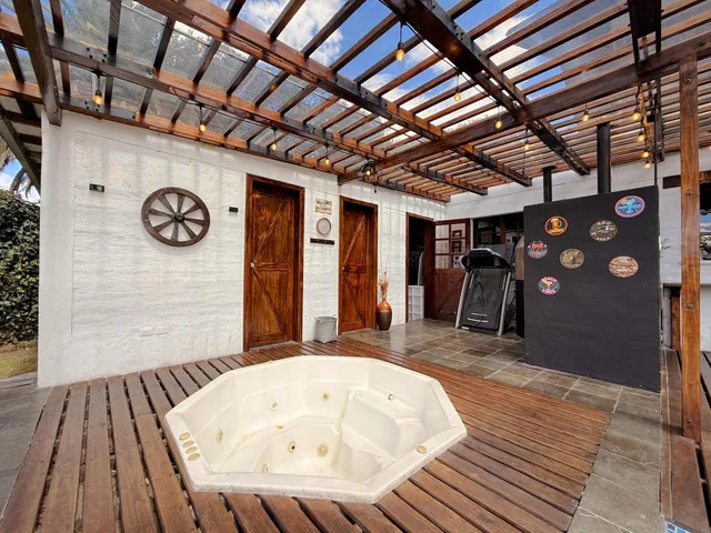 Casa en Venta con Piscina Los Chillos Ontaneda Urbanización Privada — imagen 3