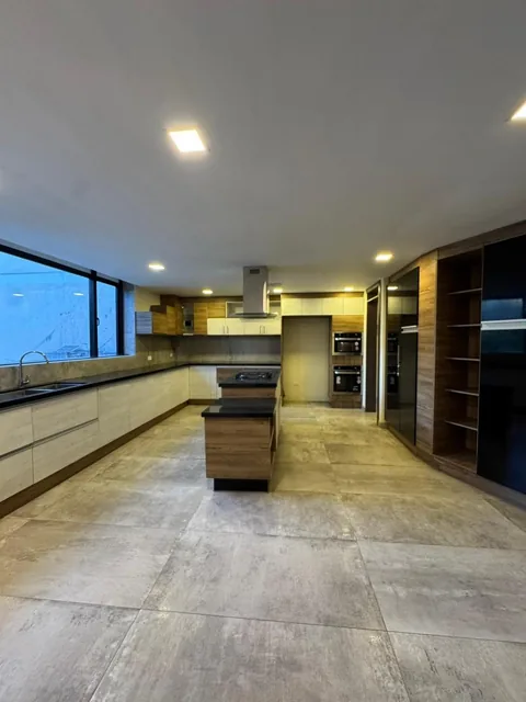 Venta Casa 4 Dormitoros Guapulo Norte de Quito — imagen 5