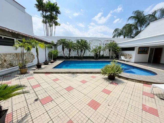 Samborondon Amplia Casa de 4 a 5 Dorm. Mas Estudio. Mas Sala de Eventos Etc, Guayas — imagen 5