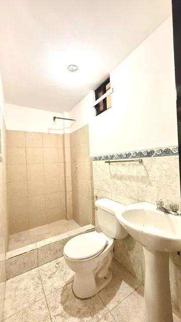 Arriendo Local de 90 m² Sector El Batán — imagen 2