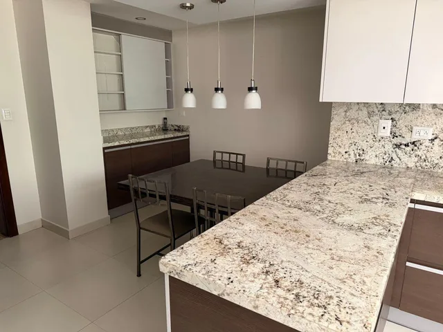Oportunidad Departamento Amoblado Bosque — imagen 3
