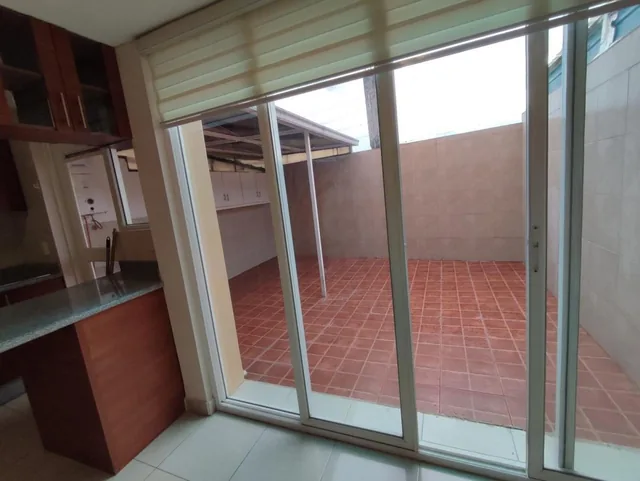 Vendo Casa en Conjunto, Sector El Tingo en El Valle de Chillos $73.000 — imagen 4