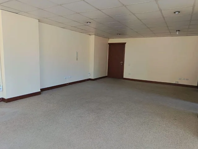 Venta Oficina de 85 m. Edificio Corporativo, La Pradera — imagen 2