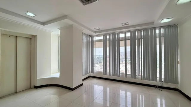 Se Vende Oficina Edificio El Contemporaneo (Monij), Guayas — imagen 2