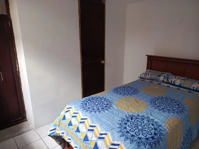 Vendo Casa con Elegante Estilo Rustico en Urb Shyris San Antonio de Pichincha — imagen 2