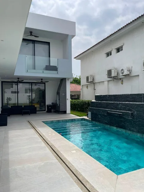 Isla Mocoli - Moderna Casa con Piscina de Estreno en Alquiler y Venta, Guayas — imagen 3