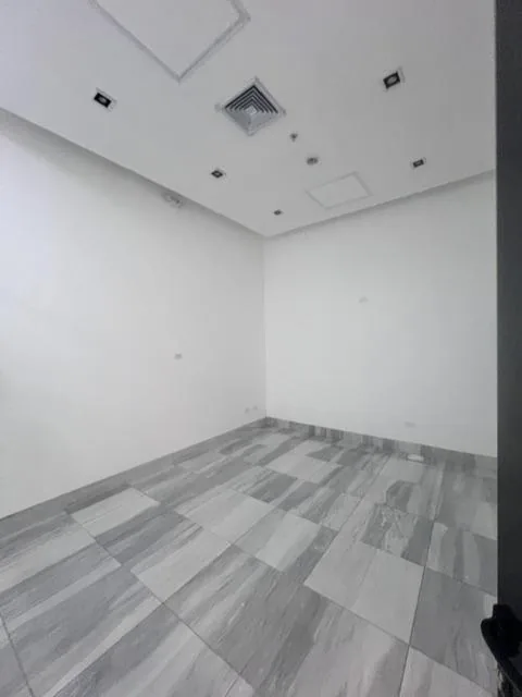 Local Comercial en Samborondón, Guayas — imagen 5