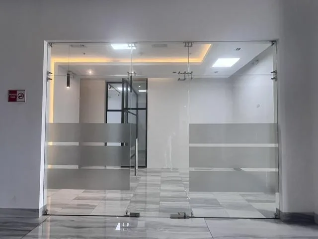 Local Comercial en Samborondón, Guayas — imagen 2