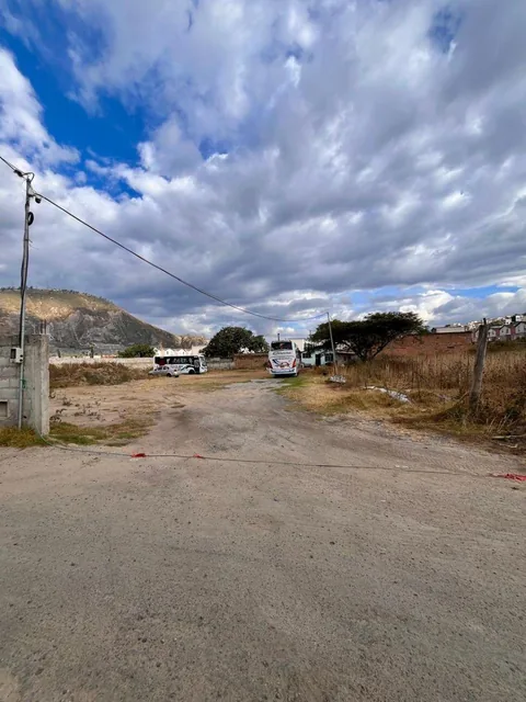 En Venta Terreno de 1650 m² en Pomasqui — imagen 2