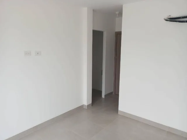 Casa de Venta en La Urbanización Narcisa Club, 3 Dorm., 2 Parqueos. Guayas — imagen 2