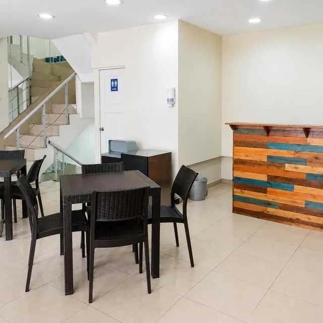 Local Comercial de 183 m² en Venta o Alquiler | 3 Niveles en Zona Bancaria de Alto Tráfico, Guayas — imagen 4