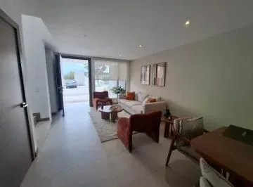 Linda Casa No Adosada 3 Dorm., 3 Baños en Puembo — imagen 3