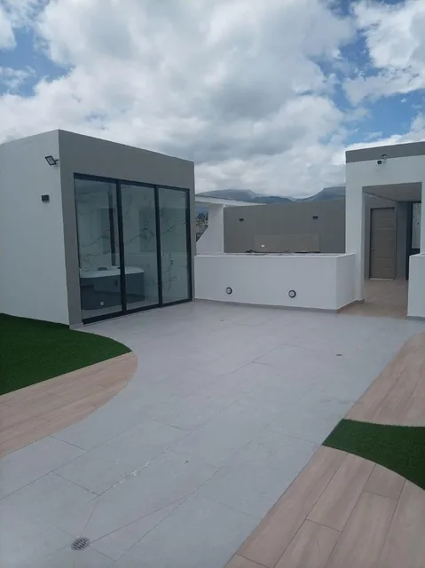 Venta Departamento con Balcon 3 Dorm. en Tumbaco — imagen 3