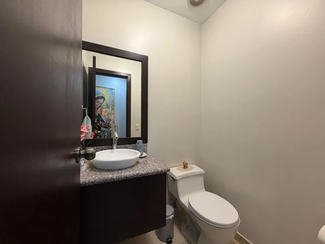 Departamento de 98 m² con 3 Dorm. en Venta en Vía a La Costa - J. León, Guayas — imagen 2