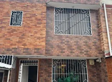 Casa 176 m² Sector La Armenia Conocoto Diseño Funcional y Plusvalía — imagen 3
