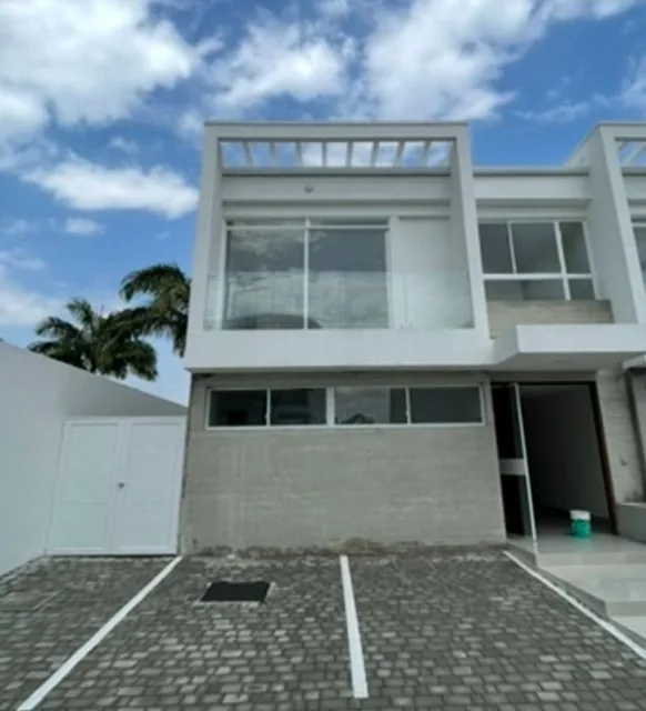 Mocoli Dubai Casa en Venta Vista Al Rio, Guayas — imagen 3