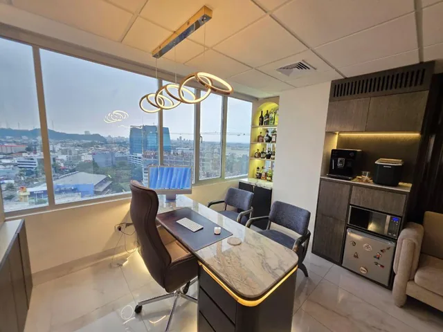 En Venta Oficina en Edificio Millenium - Kennedy Norte, Guayas — imagen 2