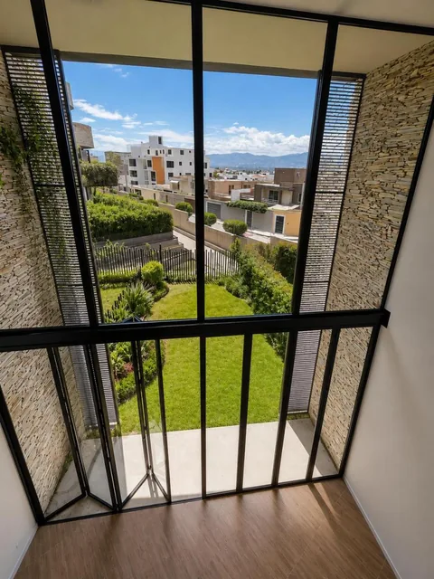 Departamento Dúplex en Venta | Cumbaya | Hermosa Vista — imagen 3